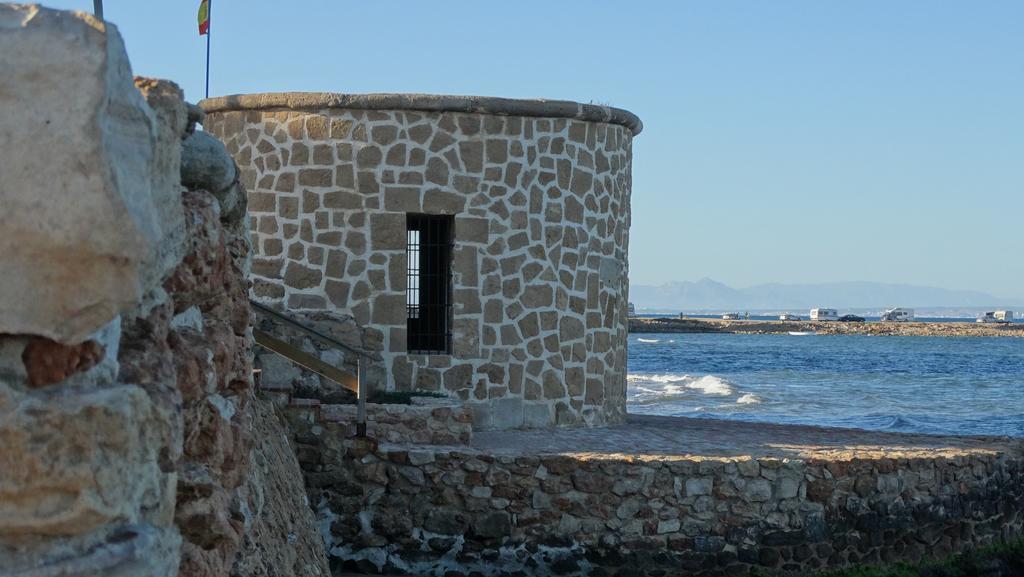 Casa En La Costa Villa Torrevieja Luaran gambar